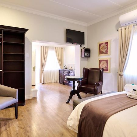 Postmasburg D Olive Rose Boutique Hotel Extérieur photo